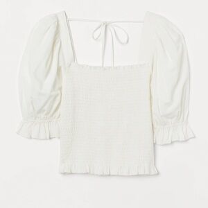 H&M PUFF-SLEEVED SMOCKED BLOUSE
